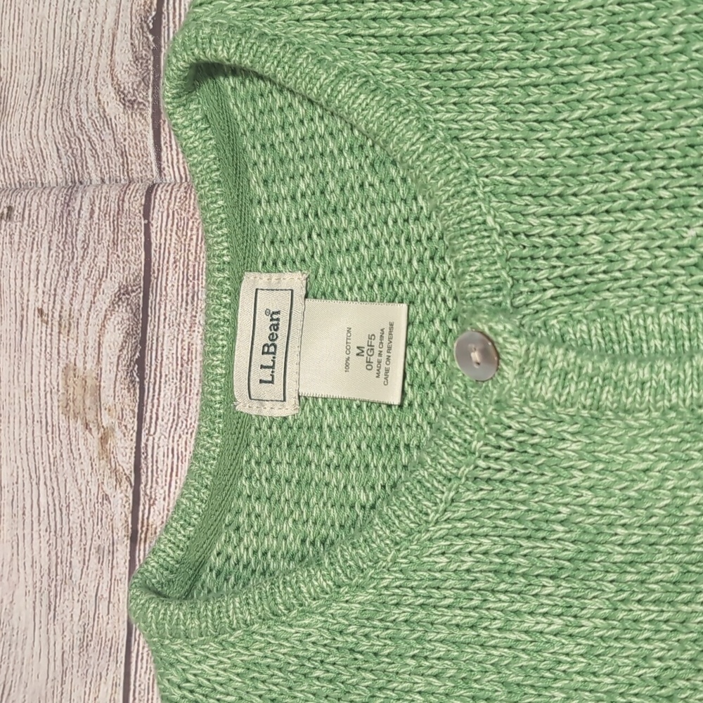 L.L. Bean Women's Green Knit Cotton Button Front Cardigan Size M - Picture 2 of 10